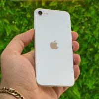 گوشی IPhone Se 2020 حافظه 128 گیگ درحدصفر واقعی