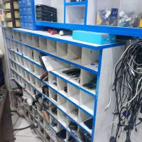 فروش چند عدد کمد و دکور مغازه تعمیرات موبایل|فروشگاه و مغازه|قائن, |دیوار