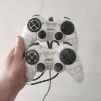 دسته بازی کامپیوتر دوقلو