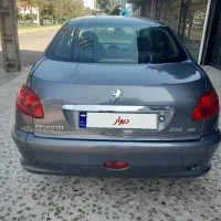 پژوصندوقدار بدون رنگ