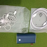 پاور بانک. هدفون. کابل اصلی