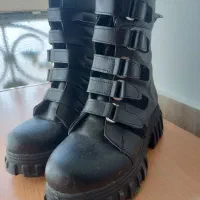 بوت|کیف، کفش، کمربند|ابهر, |دیوار