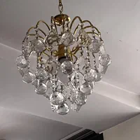 دو عدد لوستر کریستالی|لوستر و چراغ آویز|اندیشه, اندیشه فاز ۱|دیوار