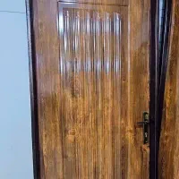 درب اتاقی زیر قیمت محدود