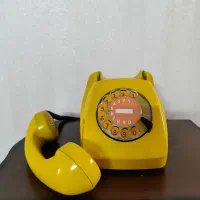 تلفن قدیمی