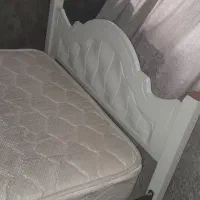 تخت یک نفره