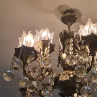 لوستر کریستالی کلاسیک برنزی ۱۰شاخه شاه عباسی