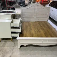 تخت۲نفره  و دراور در حد نو دوماه کار