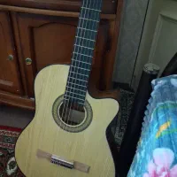 گیتار Yagmur ساخت ترکیه آکبند