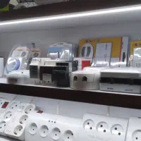 محافظ،محافظ زیر کنتوری،سه راهی و سه راهی بدون سیم|سایر لوازم برقی|قم, چهل درخت|دیوار