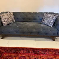 مبل چستر به همراه ۲عدد صندلی