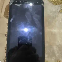 تبلت نیازمند ال سی دی
