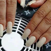 کاشت مژه 300 .ترمیم ناخن با لاک ژل 400(15% off)