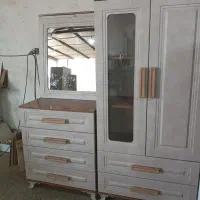 کمدیک تیک ودراورباقاب اینه تخت نوجوان|تخت و صندلی بچه|اصفهان, شهرک کوثر|دیوار