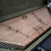 سنتور کاملا سالم همراه کیف