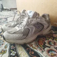 کفش|کیف، کفش، کمربند|شیراز, رازی|دیوار