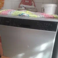 ماشین ظرفشویی ۸ نفزه