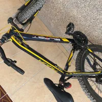 دوچرخه ی ۲۶مارکِ بِلَست|دوچرخه، اسکیت، اسکوتر|کرمانشاه, |دیوار