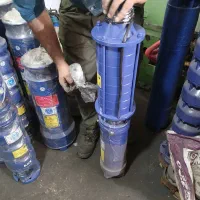 نصب پمپ آب چاه های دستی