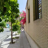 ویلایی-360-متری-بلوار-بهشت-تهاتر-با-آپارتمان