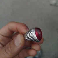 انگشتر یاقوت