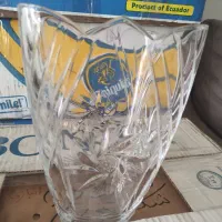 گلدان بزرگ کریستال