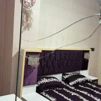 سرویس خواب|تخت و سرویس خواب|ری, شهادت|دیوار