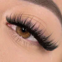 کاشت مژه هیدن با تخفیف ویژه