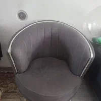 مبل ۷نفره|مبلمان خانگی و میز عسلی|شیراز, فرگاز|دیوار
