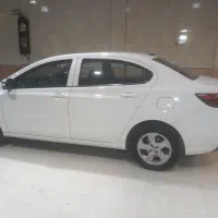 مدل ۱۴۰۰مشابه صفر