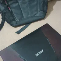 لپ تاپ asus fx553vd تمیزو سالم بهمراه تمامی اقلام