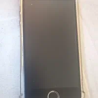 آیفون se