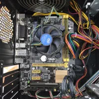 خدمات کامپیوتری تخصصی در محل (منزل یا محل کار شما)