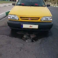 تاکسی پراید