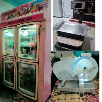 یخچال ایستاده و کالباس بر و ترازو در حد نو