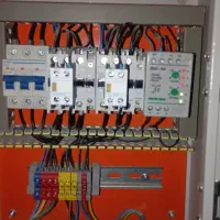 برقکار ساختمانی و صنعتی ،پنل خورشیدی