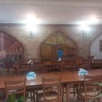 آشپز و کمک آشپز آقا جوان