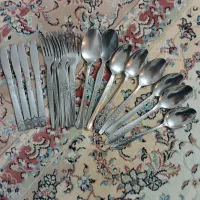 قاشق و کارد و چنگال