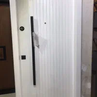 تولید درب و پنجره دوجداره.مونتاژ درب ضد سرقت|خدمات پیشه و مهارت|آزادشهر, |دیوار