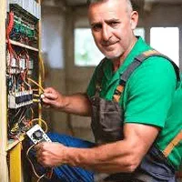 سیمکشی برقکاری سیم کش برق کار صنعتی