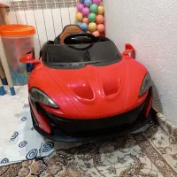 ماشین شارژی زیبا در حد نو|اسباببازی بچه|مراغه, |دیوار