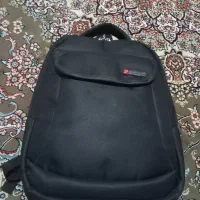 کوله پشتی|کیف، کفش، کمربند|شاهین‌شهر, شهرک سایت|دیوار