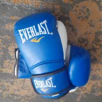 دستکش بوکس|تجهیزات ورزشی|هشتگرد, هشتگرد قدیم|دیوار