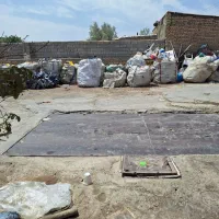 برای تفکیک ضایعات در انبار ضایعات ایزانلو