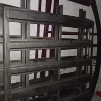 تخت دونفره فلزی