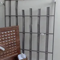 زیر تختی فلزی