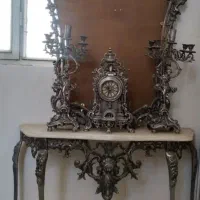 آیینه و شمعدان