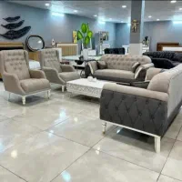 مبل مینیمال همرا ست نهار خوری در رنگبندی