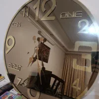 ساعت دیواری