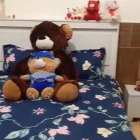 فروش تخت خواب و رو تختی و میز آرایشی